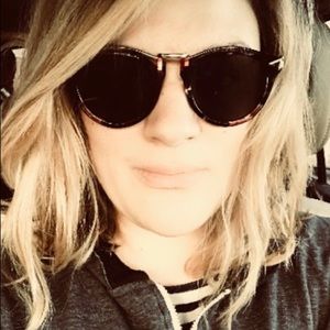 Meet your Posher, Meagan